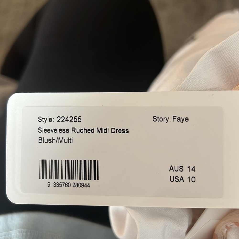 Shona joy dress - Picture 6 of 6